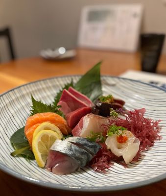 Gintei Japanese restaurant by null