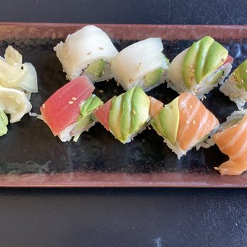 Thai Spoon & Sushi - "Rainbow Roll". Very small pieces and not appetizing. - Sushi Bars Near Me - Chicago, Illinois Thai Spoon & Sushi - "Rainbow Roll". Very small pieces and not appetizing. - Sushi Bars Near Me - Chicago, Illinois