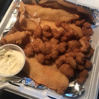 Alli's Family Restaurant - Shrimp and Catfish - New American Near Me - Springfield, Missouri