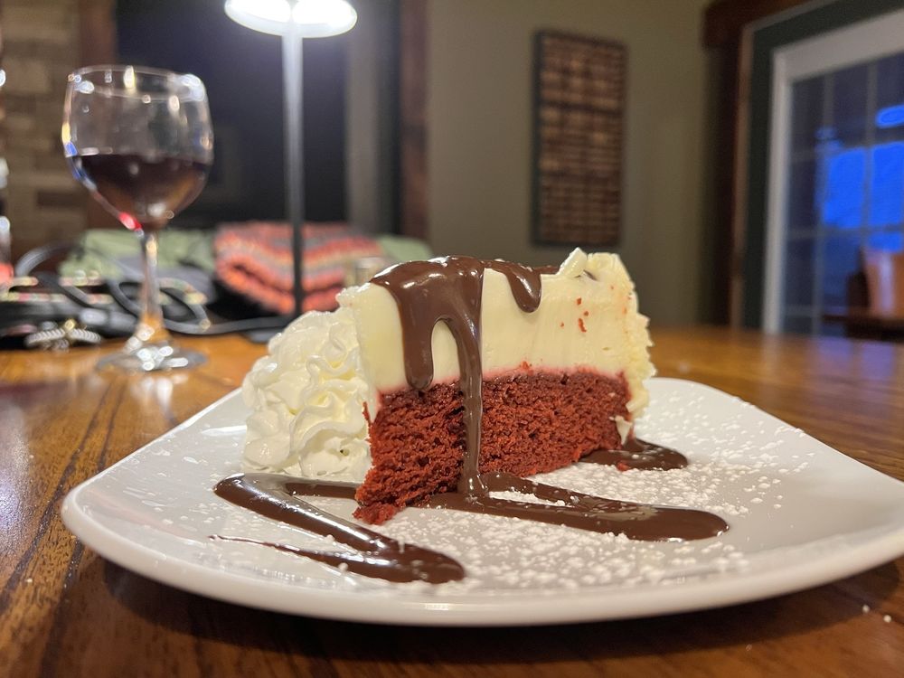 Social spots from Pleasant Hill Vineyards