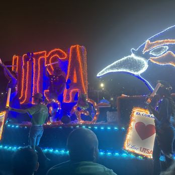 Fiesta Flambeau Parade - Ticket Sales Near Me - San Antonio, Texas Fiesta Flambeau Parade - Ticket Sales Near Me - San Antonio, Texas