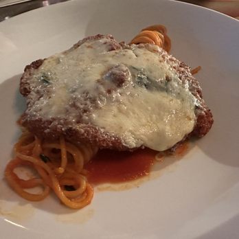 Mama’s on Main - Chicken Parmesan - Wine Bars Near Me - Covington, Kentucky