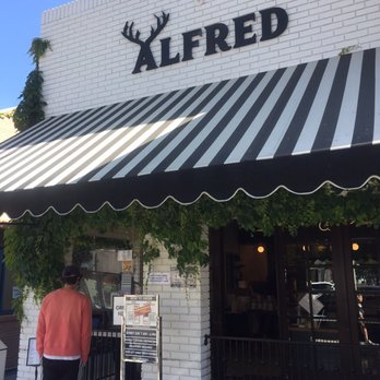 Alfred Coffee - Coffee & Tea Near Me - Studio City, California