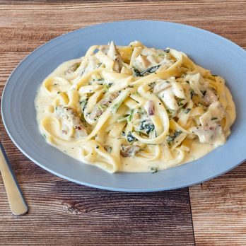 PJ's Pizza - Chicken Alfredo (Homemade Chicken Thigh, Homemade Alfredo Sauce, Garlic) - Pizza Near Me - San Mateo, California PJ's Pizza - Chicken Alfredo (Homemade Chicken Thigh, Homemade Alfredo Sauce, Garlic) - Pizza Near Me - San Mateo, California