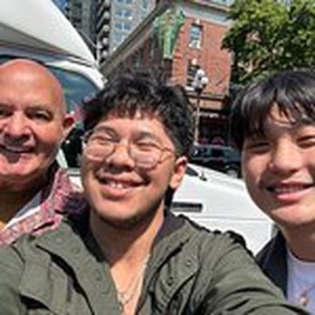 Shutter Tours - My partner and I with Dale, the tour guide! - Tours Near Me - Seattle, Washington