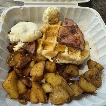 The Waffle Experience - This is my to go order - Benedict Arnold. Unacceptable! No hollandaise sauce and no garnish. - Waffles Near Me - Elk Grove, California The Waffle Experience - This is my to go order - Benedict Arnold. Unacceptable! No hollandaise sauce and no garnish. - Waffles Near Me - Elk Grove, California