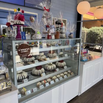 Nothing Bundt Cakes - Inside Store - Cupcakes Near Me - Perris, California