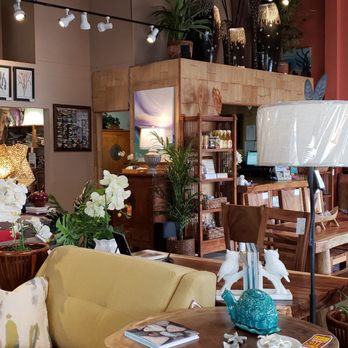 Two Frogs Hugging - Furniture Stores Near Me - Lihue, Hawaii Two Frogs Hugging - Furniture Stores Near Me - Lihue, Hawaii