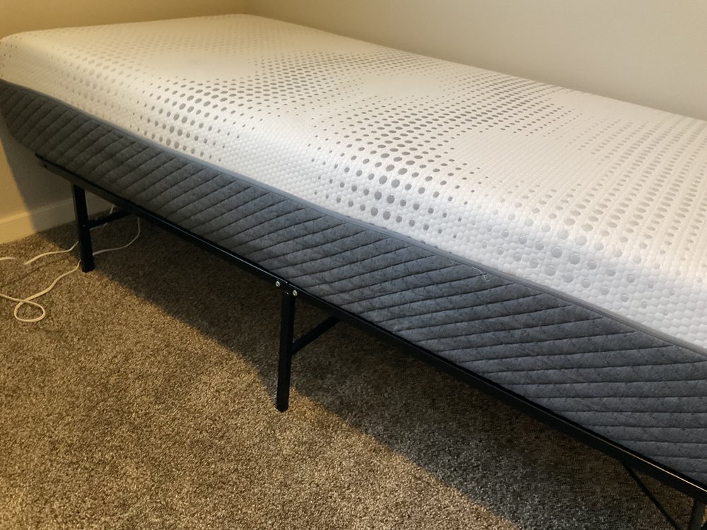 U & I Furniture