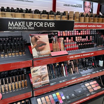 SEPHORA - Nobody really showed up to work today ;( - Cosmetics & Beauty Supply Near Me - Palo Alto, California SEPHORA - Nobody really showed up to work today ;( - Cosmetics & Beauty Supply Near Me - Palo Alto, California
