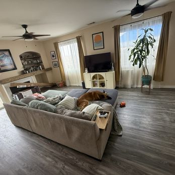Portrait Perfect Painting - Old living room flooring - Painters Near Me Portrait Perfect Painting - Old living room flooring - Painters Near Me