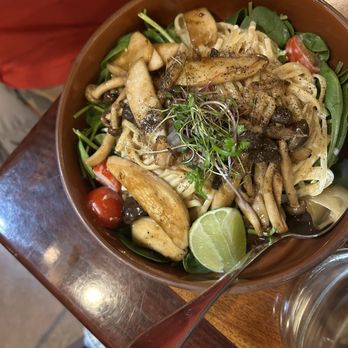 Norah - Linguine - Vegan Near Me - Portland, Oregon Norah - Linguine - Vegan Near Me - Portland, Oregon