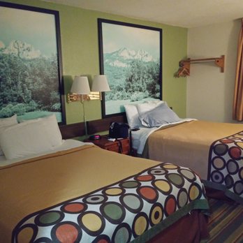 Super 8 by Wyndham Bedford - Hotels Near Me - Bedford, Virginia Super 8 by Wyndham Bedford - Hotels Near Me - Bedford, Virginia