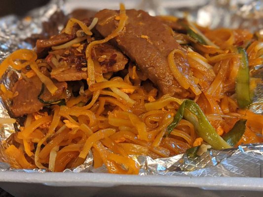 LucKi Thai Bistro by null