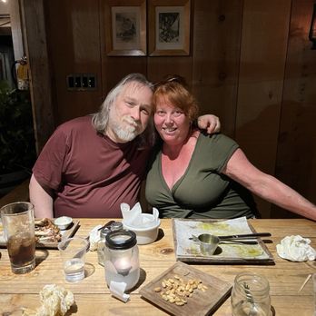 Forman's Whiskey Tavern - Celebrating life on a Sunday night - New American Near Me - Toluca Lake, California Forman's Whiskey Tavern - Celebrating life on a Sunday night - New American Near Me - Toluca Lake, California