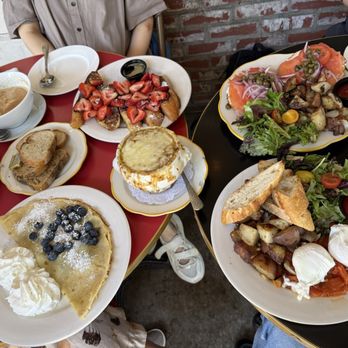 Figaro Bistrot - Brunch - French Near Me - Los Angeles, California Figaro Bistrot - Brunch - French Near Me - Los Angeles, California