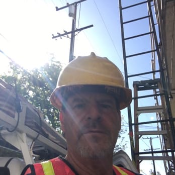 KW Electric - Electricians Near Me KW Electric - Electricians Near Me