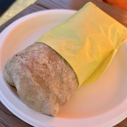 Pepes Tacos - Steak burrito