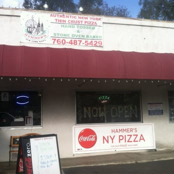 Hammer's NY Pizza - Outside - Pizza Near Me - Encinitas, California