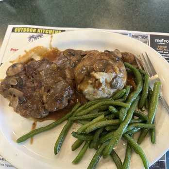 Metro Diner - Salisbury Steak - Breakfast & Brunch Near Me - Jacksonville, Florida Metro Diner - Salisbury Steak - Breakfast & Brunch Near Me - Jacksonville, Florida