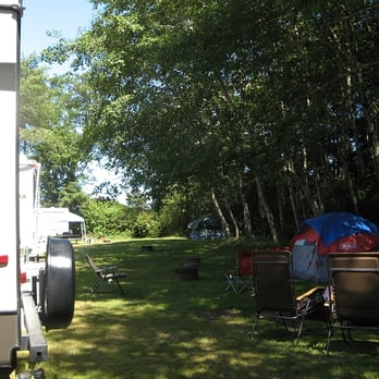 Cape Resort - Back of sites have nice sitting & campfire area - Resorts Near Me - Neah Bay, Washington Cape Resort - Back of sites have nice sitting & campfire area - Resorts Near Me - Neah Bay, Washington
