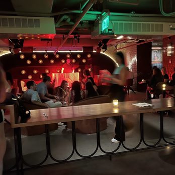 Pushing Daisies - DJ - Cocktail Bars Near Me - Nashville, Tennessee