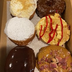 Doodles Donuts and Cafe - Deliciousness....