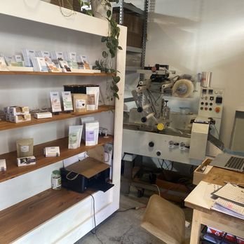 Zimt Chocolates - Tiny & Cute Storefront - Chocolatiers & Shops Near Me - Vancouver, British Columbia Zimt Chocolates - Tiny & Cute Storefront - Chocolatiers & Shops Near Me - Vancouver, British Columbia