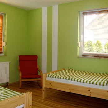 Ferienwohnung Kunterbunt - Vacation Rentals Near Me - Zempin, MV