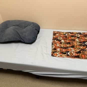 Pawtriotic Pet Hotel - Bed for our dog - Pet Training Near Me - Murrieta, California Pawtriotic Pet Hotel - Bed for our dog - Pet Training Near Me - Murrieta, California