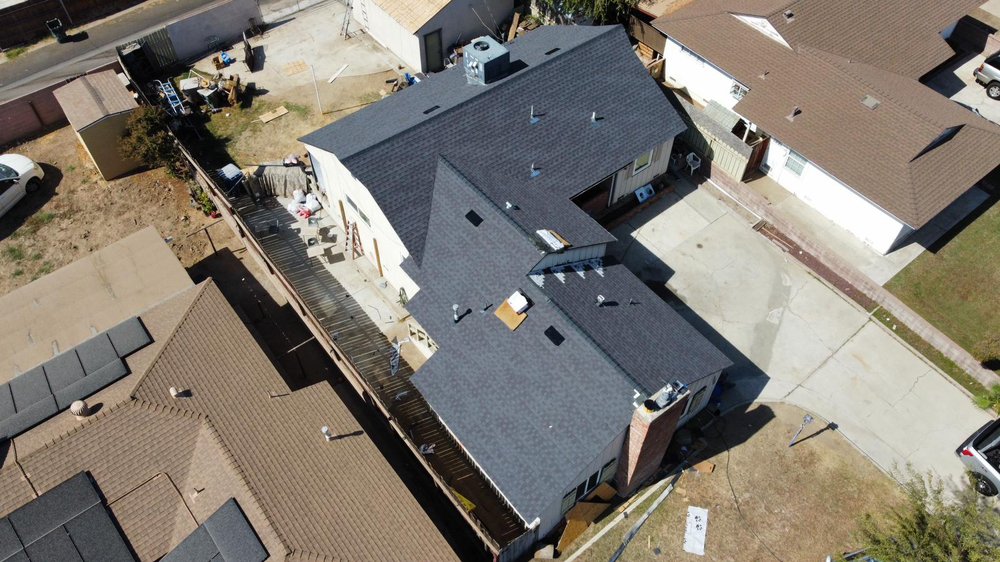 Slide of American Array Solar and Roofing