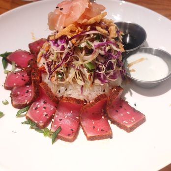 Cooper’s Hawk Winery & Restaurant - New American Near Me - St Charles, Illinois