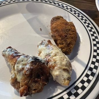 Anthony's Coal Fired Pizza & Wings - flavorful wings. I enjoyed the rub - Pizza Near Me - Edison, New Jersey Anthony's Coal Fired Pizza & Wings - flavorful wings. I enjoyed the rub - Pizza Near Me - Edison, New Jersey