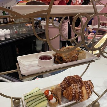 Hello Kitty Cafe - Cafes Near Me - Irvine, California Hello Kitty Cafe - Cafes Near Me - Irvine, California