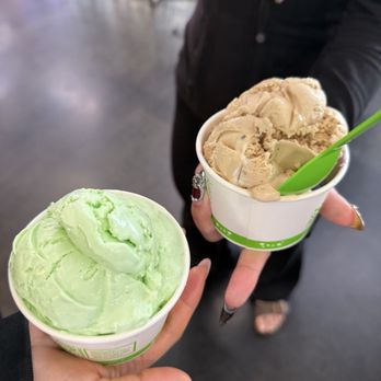 Churn And Bake Ice Cream - Coconut Pandan Tres Leches - Ice Cream & Frozen Yogurt Near Me - Plano, Texas