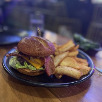 82 Degrees - Bacon & cheese burger with fries - Seafood Near Me - St. Pete Beach, Florida
