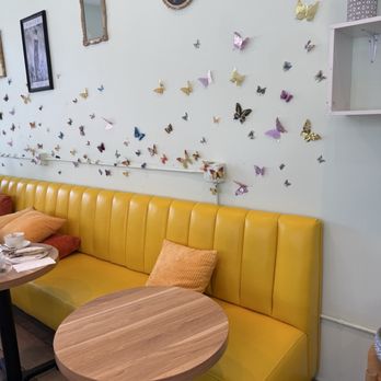 Calidum Cafe - Cafes Near Me - Burbank, California