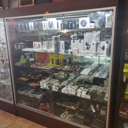 Deuces Wild Smoke Shop