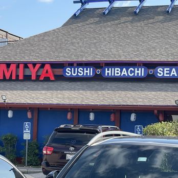 Umiya - Sushi Bars Near Me - Humble, Texas