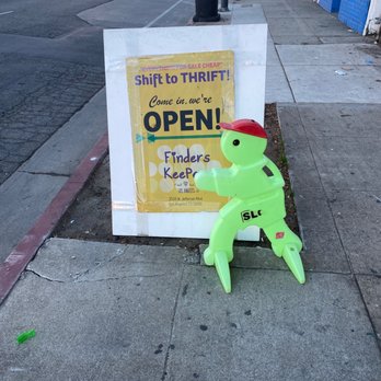 Finder's Keepers - Outside the store - Thrift Stores Near Me - Los Angeles, California Finder's Keepers - Outside the store - Thrift Stores Near Me - Los Angeles, California