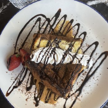 Blu Violet - Tiramisu French Toast - Cocktail Bars Near Me - Providence, Rhode Island