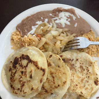 Gorditas - 3 Gordita plate - Mexican Near Me - Lewisville, Texas Gorditas - 3 Gordita plate - Mexican Near Me - Lewisville, Texas