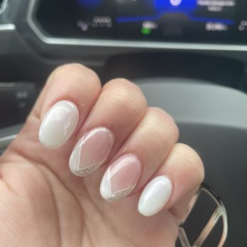 Pretty Nails - Full set - Nail Salons Near Me - South Dennis, Massachusetts