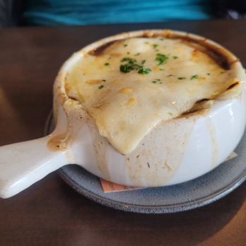 Five Corners Bistro & Craft Bar - French Onion Soup - New American Near Me - Farmington, Connecticut Five Corners Bistro & Craft Bar - French Onion Soup - New American Near Me - Farmington, Connecticut