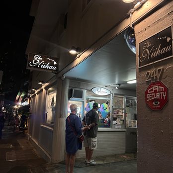 Lahaina Shave Ice - Store front - Desserts Near Me - Honolulu, Hawaii