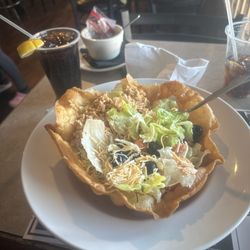 Kapi's Pub - Taco salad