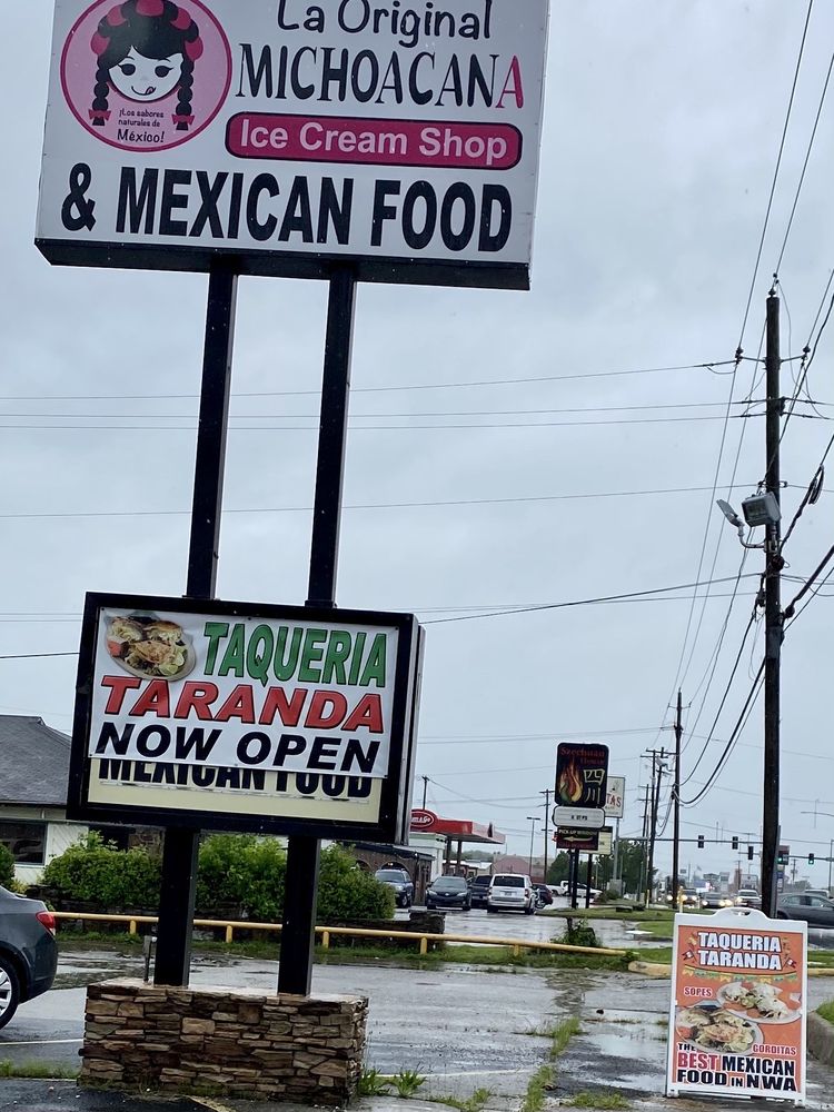 La Michoacana Restaurant Logo