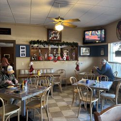 Old Neighborhood Grill - Come for the small dinner feel with Big Taste