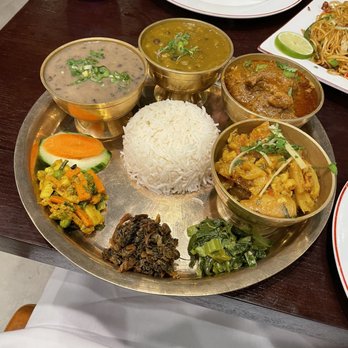Roadhouse Momo & Grill - Khana Set Non Veg - Himalayan/Nepalese Near Me - Ashburn, Virginia Roadhouse Momo & Grill - Khana Set Non Veg - Himalayan/Nepalese Near Me - Ashburn, Virginia