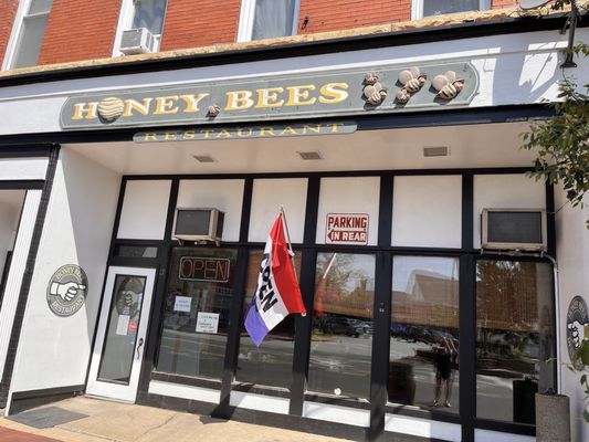 Honeybee's by null